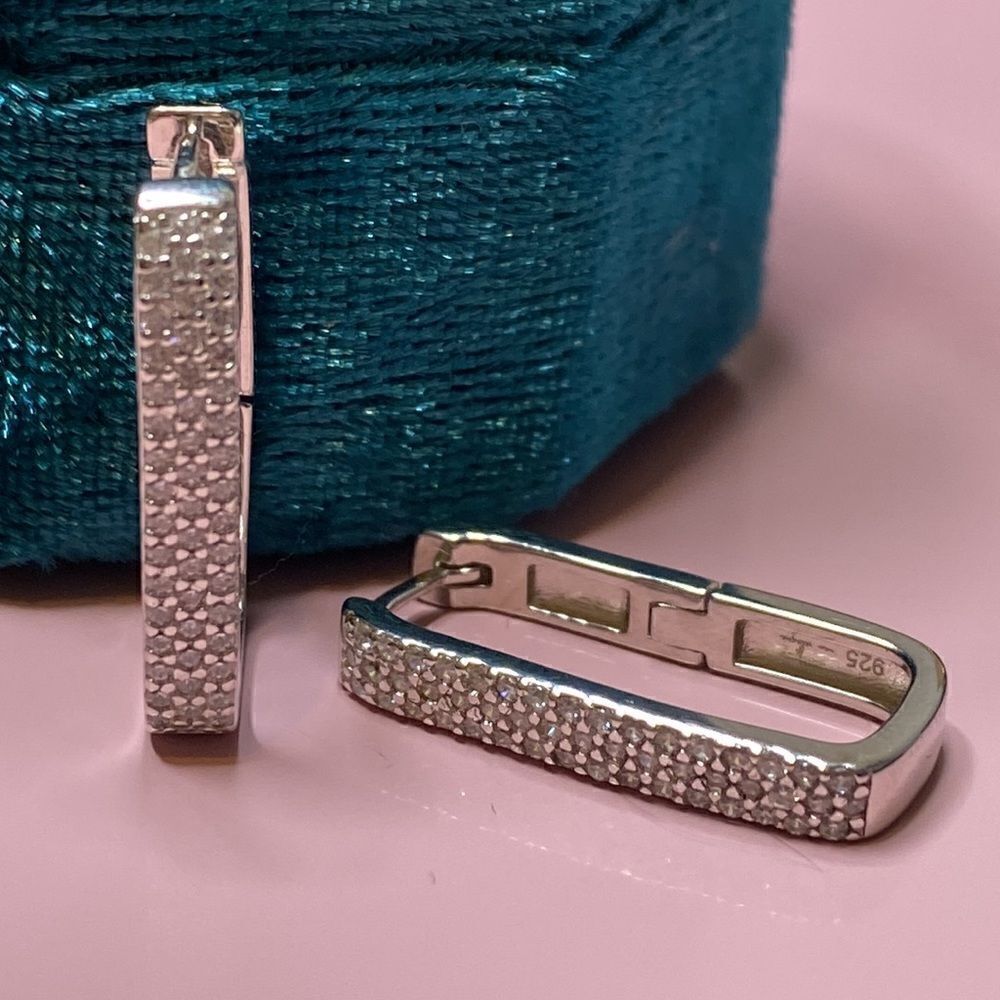 💛 NEW 925 Cubic Zirconium Rectangular Hoop Earrings - Picture 2 of 6